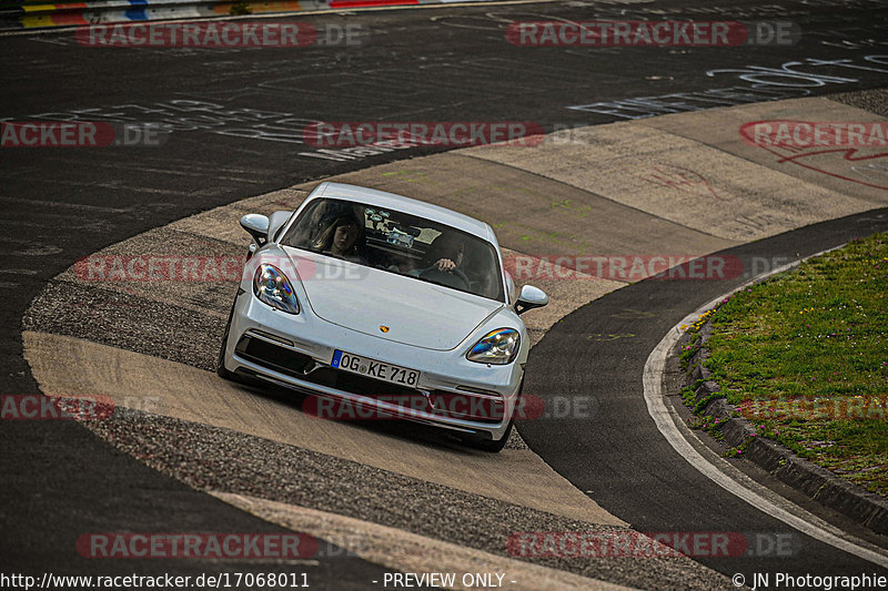 Bild #17068011 - Touristenfahrten Nürburgring Nordschleife (10.06.2022)