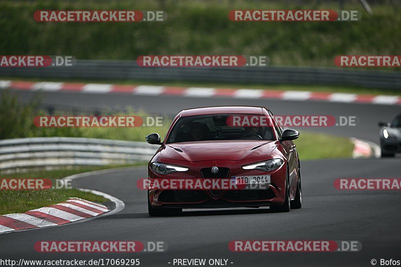 Bild #17069295 - Touristenfahrten Nürburgring Nordschleife (11.06.2022)