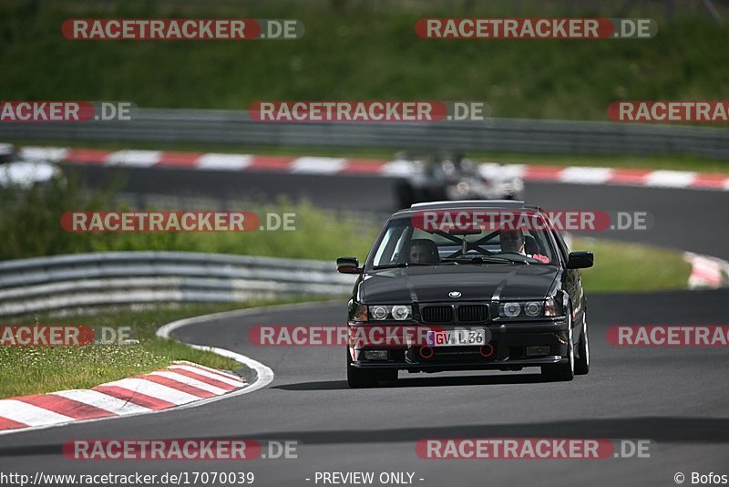 Bild #17070039 - Touristenfahrten Nürburgring Nordschleife (11.06.2022)