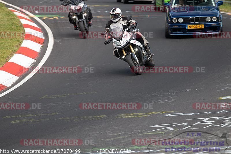 Bild #17070499 - Touristenfahrten Nürburgring Nordschleife (11.06.2022)