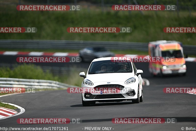 Bild #17071261 - Touristenfahrten Nürburgring Nordschleife (11.06.2022)