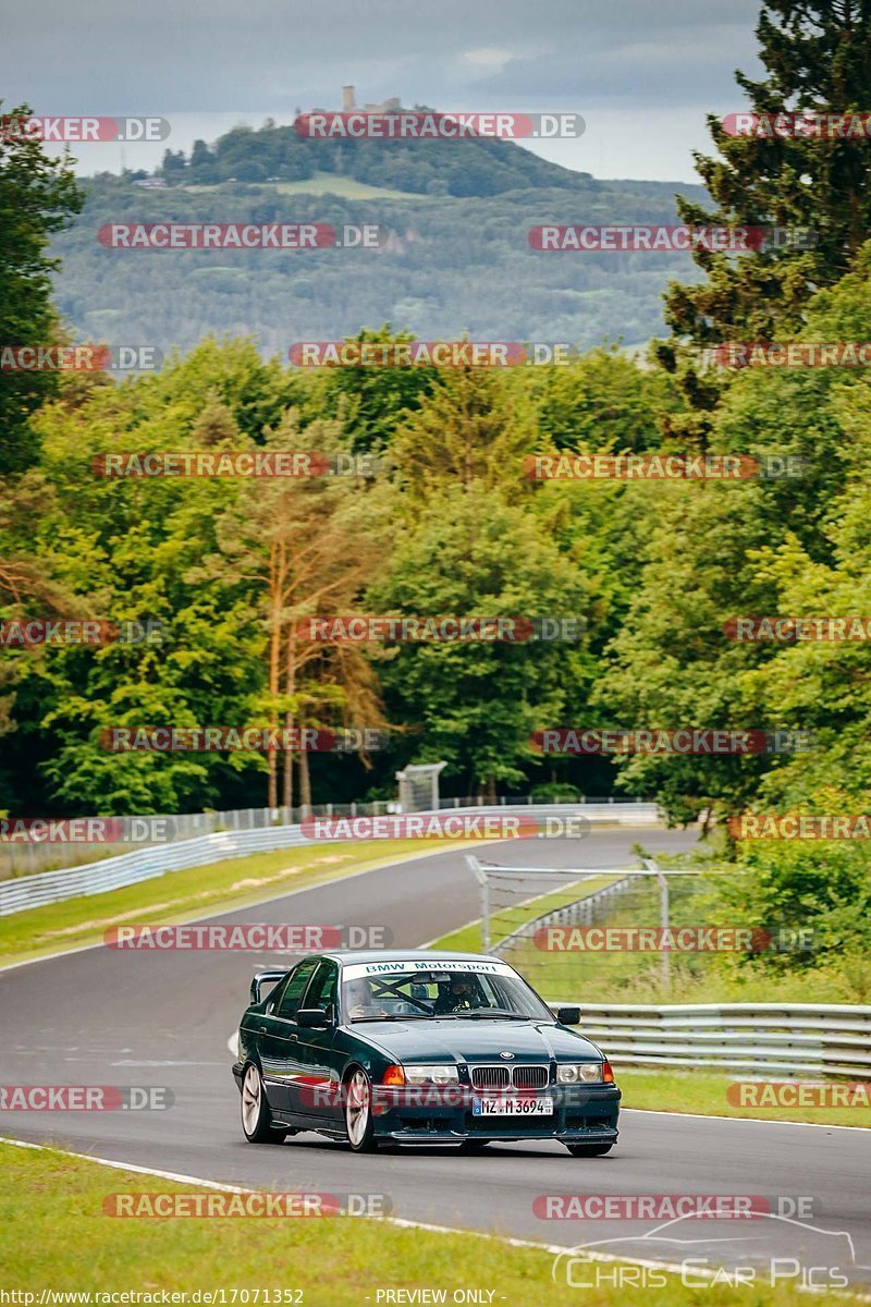 Bild #17071352 - Touristenfahrten Nürburgring Nordschleife (11.06.2022)