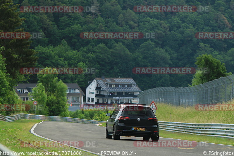 Bild #17071888 - Touristenfahrten Nürburgring Nordschleife (11.06.2022)