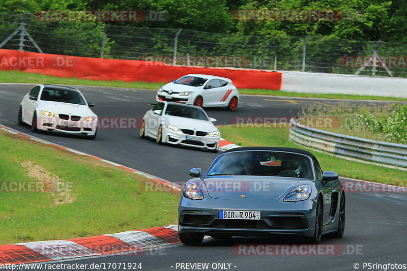 Bild #17071924 - Touristenfahrten Nürburgring Nordschleife (11.06.2022)