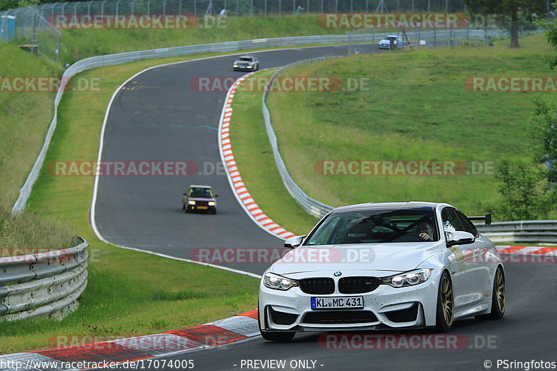 Bild #17074005 - Touristenfahrten Nürburgring Nordschleife (11.06.2022)