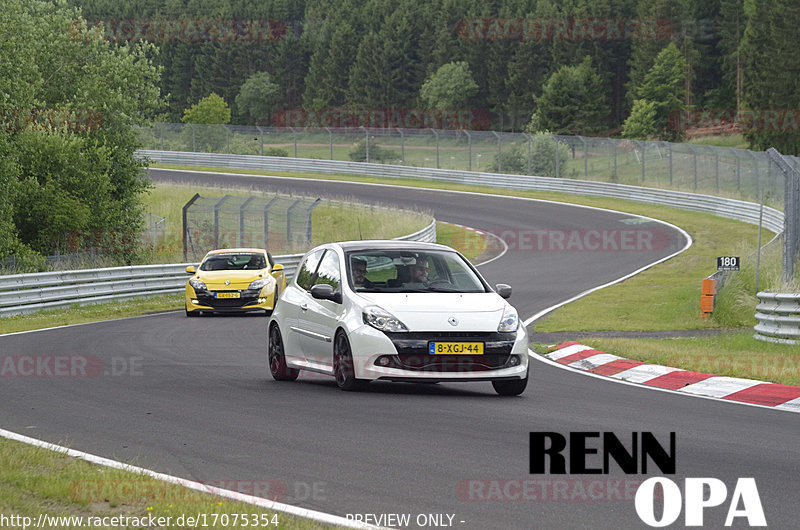 Bild #17075354 - Touristenfahrten Nürburgring Nordschleife (11.06.2022)