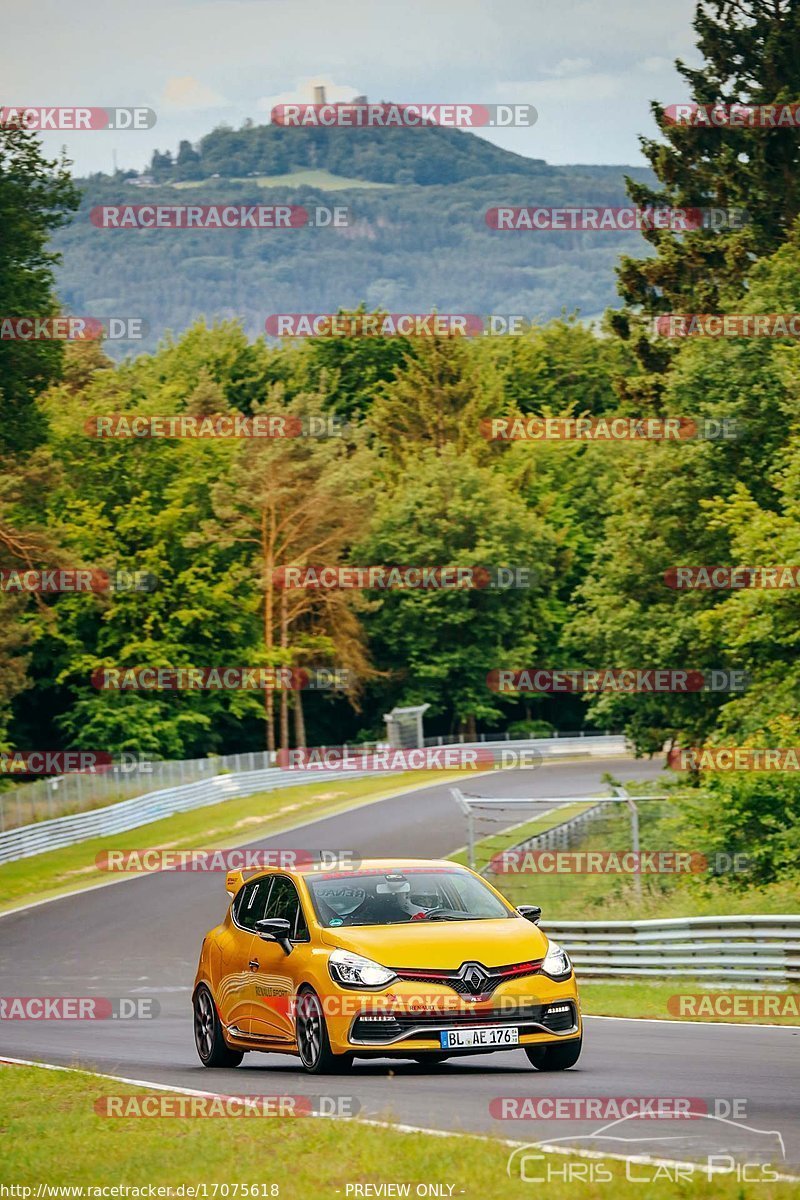 Bild #17075618 - Touristenfahrten Nürburgring Nordschleife (11.06.2022)