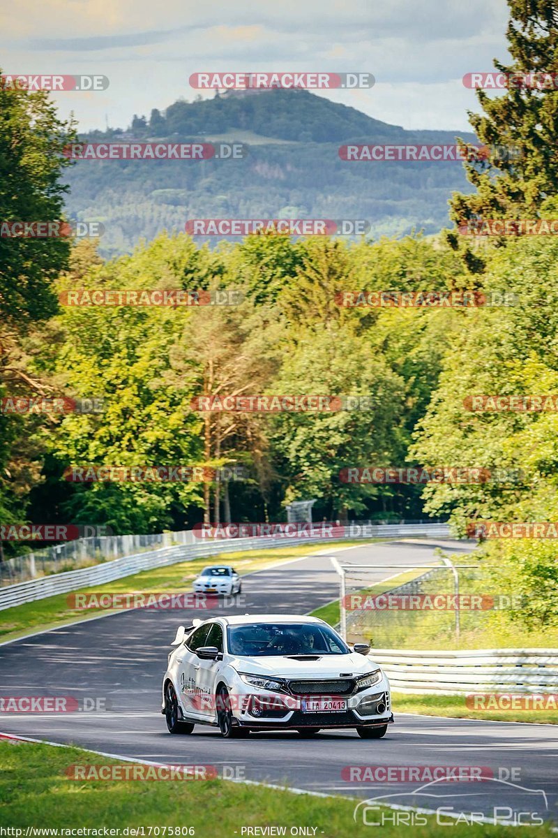 Bild #17075806 - Touristenfahrten Nürburgring Nordschleife (11.06.2022)