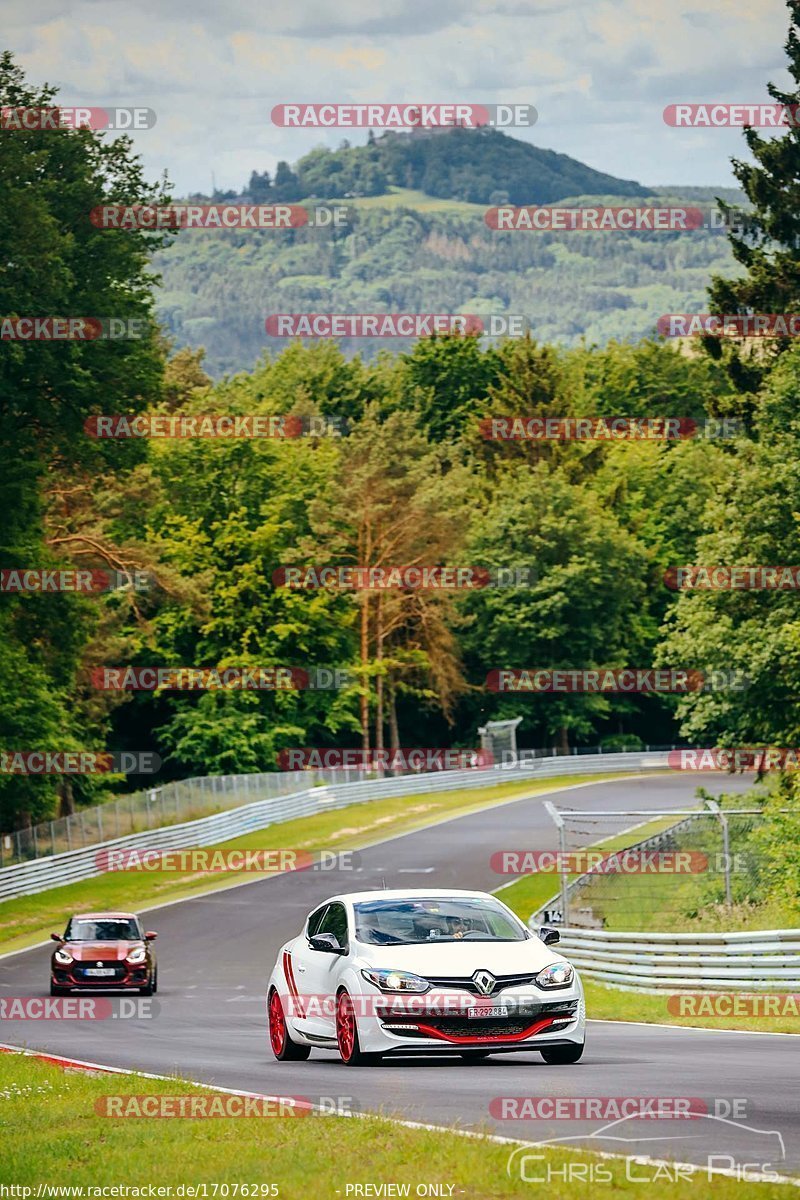 Bild #17076295 - Touristenfahrten Nürburgring Nordschleife (11.06.2022)