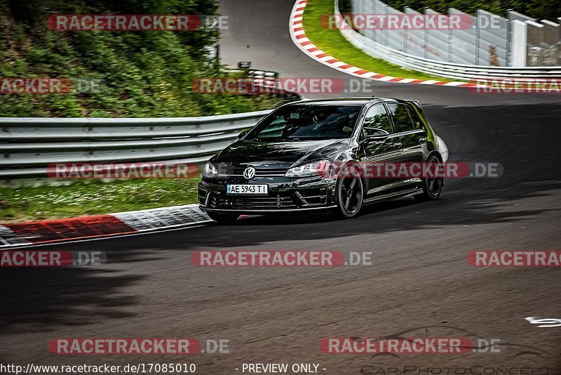 Bild #17085010 - Touristenfahrten Nürburgring Nordschleife (11.06.2022)