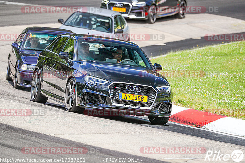 Bild #17087601 - Touristenfahrten Nürburgring Nordschleife (11.06.2022)