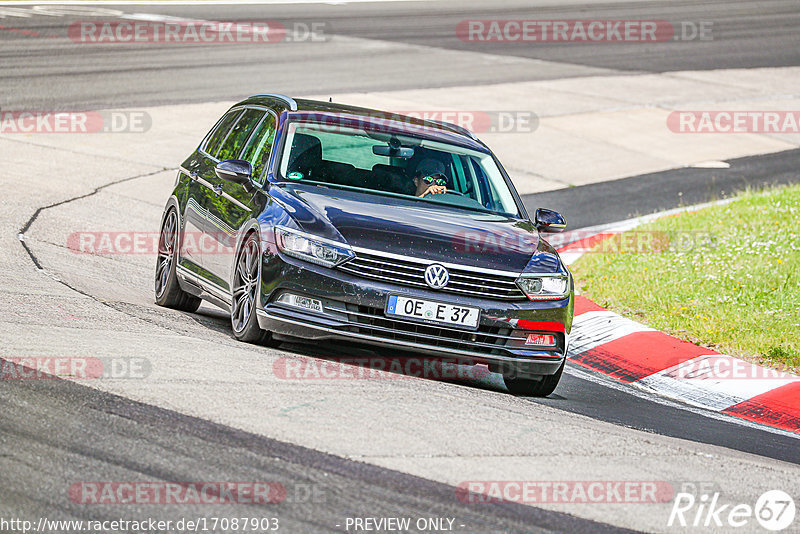 Bild #17087903 - Touristenfahrten Nürburgring Nordschleife (11.06.2022)