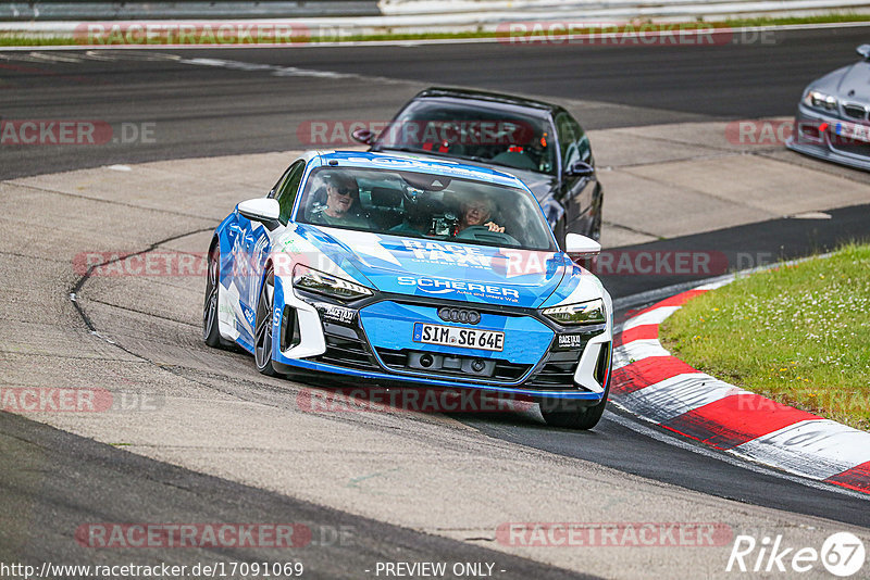 Bild #17091069 - Touristenfahrten Nürburgring Nordschleife (11.06.2022)