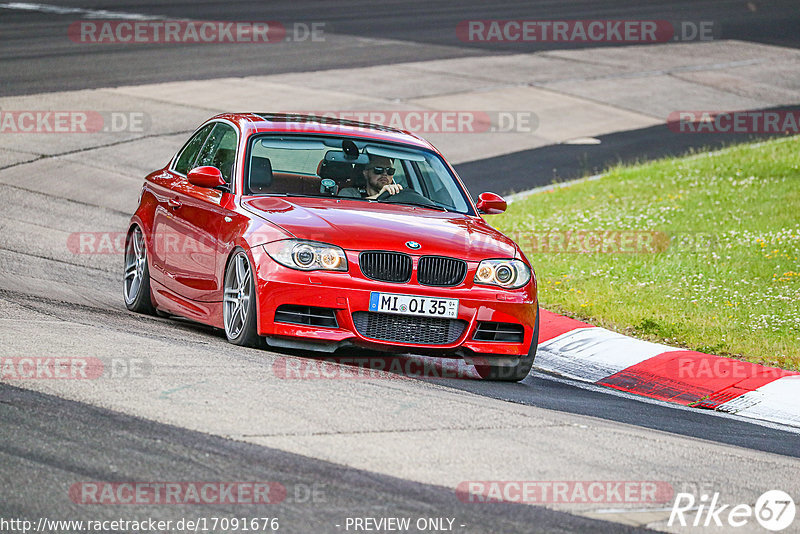 Bild #17091676 - Touristenfahrten Nürburgring Nordschleife (11.06.2022)