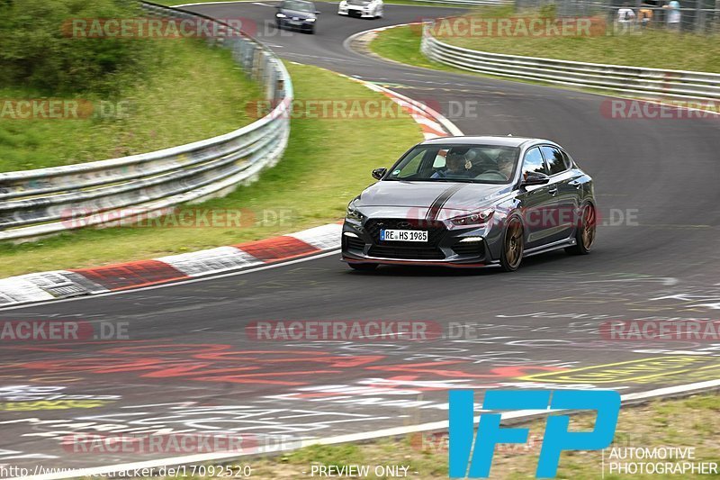 Bild #17092520 - Touristenfahrten Nürburgring Nordschleife (11.06.2022)