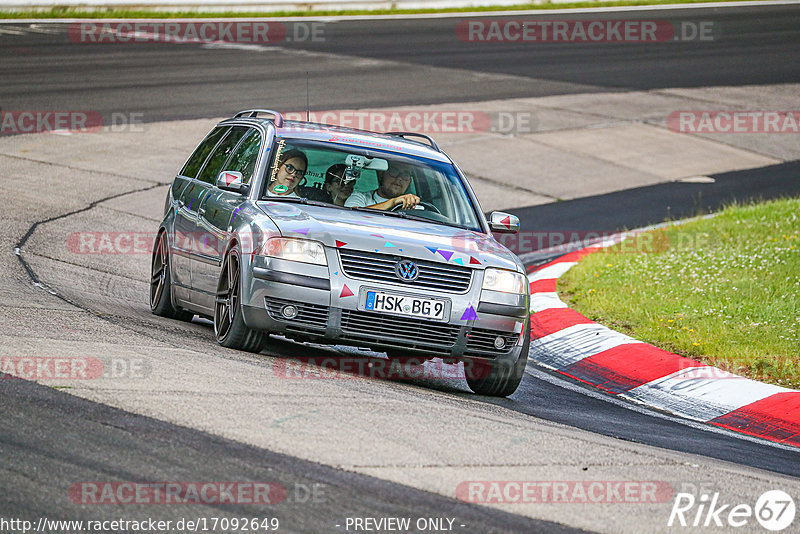 Bild #17092649 - Touristenfahrten Nürburgring Nordschleife (11.06.2022)