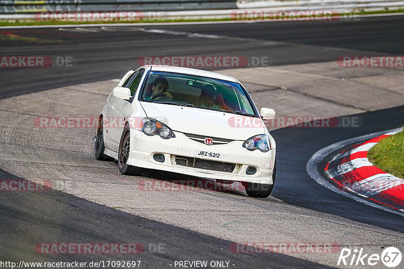 Bild #17092697 - Touristenfahrten Nürburgring Nordschleife (11.06.2022)