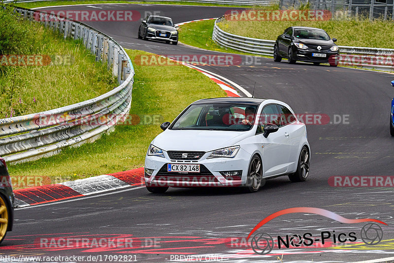 Bild #17092821 - Touristenfahrten Nürburgring Nordschleife (11.06.2022)