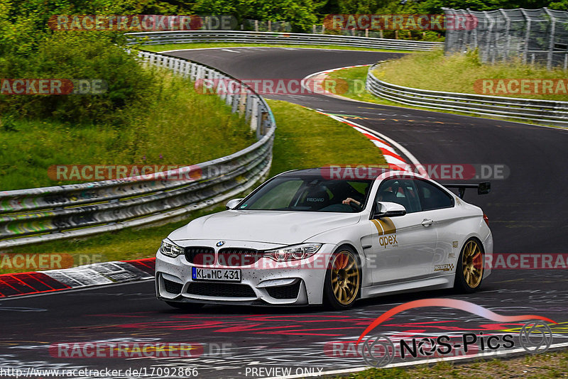 Bild #17092866 - Touristenfahrten Nürburgring Nordschleife (11.06.2022)