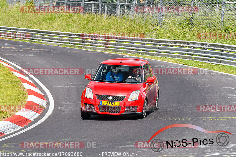 Bild #17093680 - Touristenfahrten Nürburgring Nordschleife (11.06.2022)