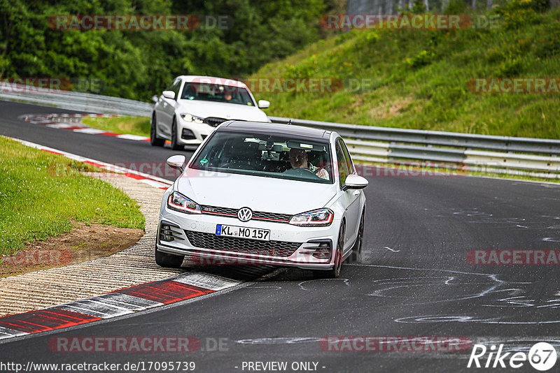 Bild #17095739 - Touristenfahrten Nürburgring Nordschleife (11.06.2022)