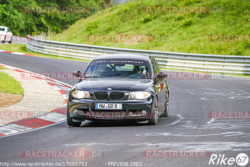 Bild #17095753 - Touristenfahrten Nürburgring Nordschleife (11.06.2022)