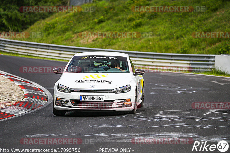 Bild #17095756 - Touristenfahrten Nürburgring Nordschleife (11.06.2022)