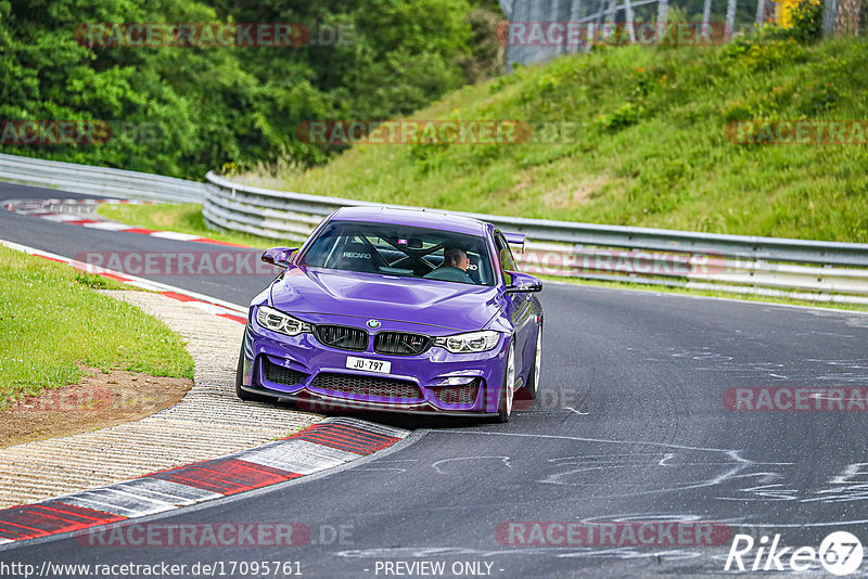 Bild #17095761 - Touristenfahrten Nürburgring Nordschleife (11.06.2022)