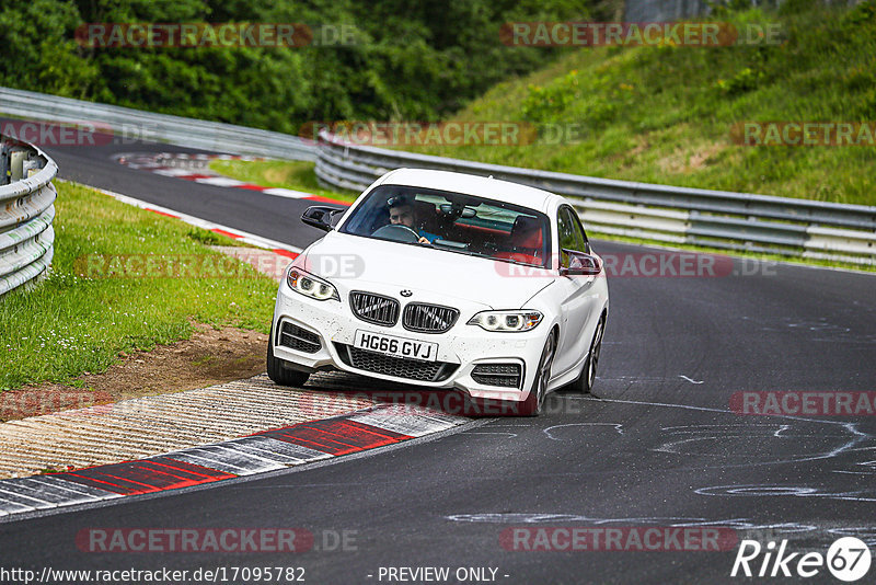 Bild #17095782 - Touristenfahrten Nürburgring Nordschleife (11.06.2022)