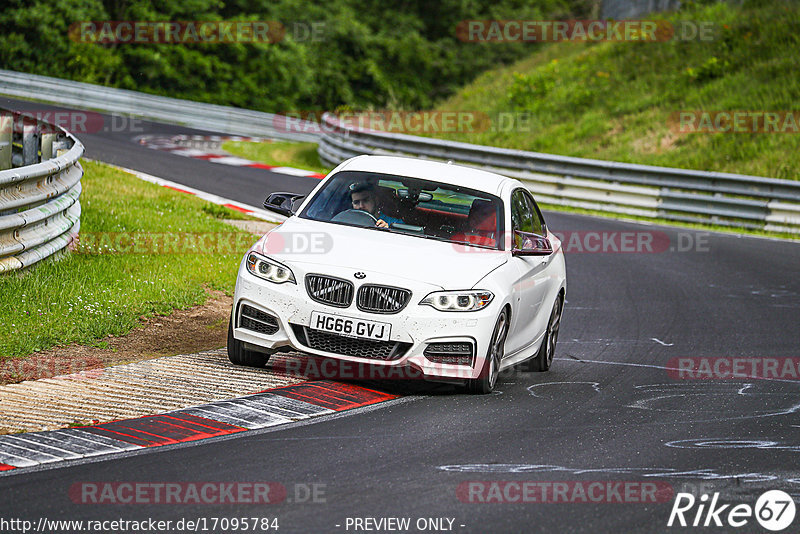 Bild #17095784 - Touristenfahrten Nürburgring Nordschleife (11.06.2022)