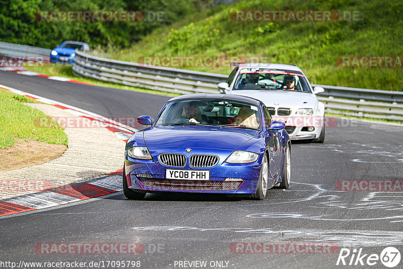 Bild #17095798 - Touristenfahrten Nürburgring Nordschleife (11.06.2022)