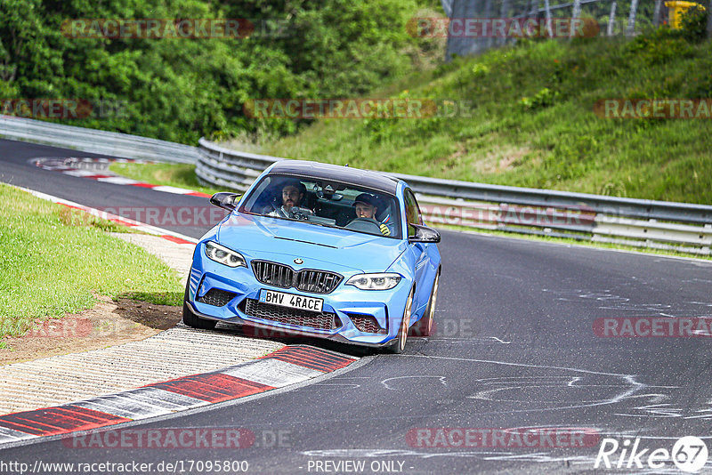 Bild #17095800 - Touristenfahrten Nürburgring Nordschleife (11.06.2022)