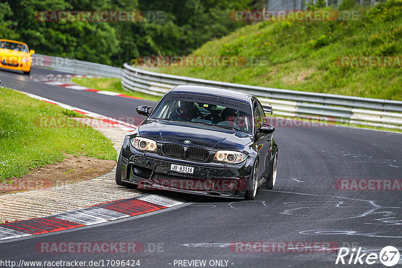 Bild #17096424 - Touristenfahrten Nürburgring Nordschleife (11.06.2022)