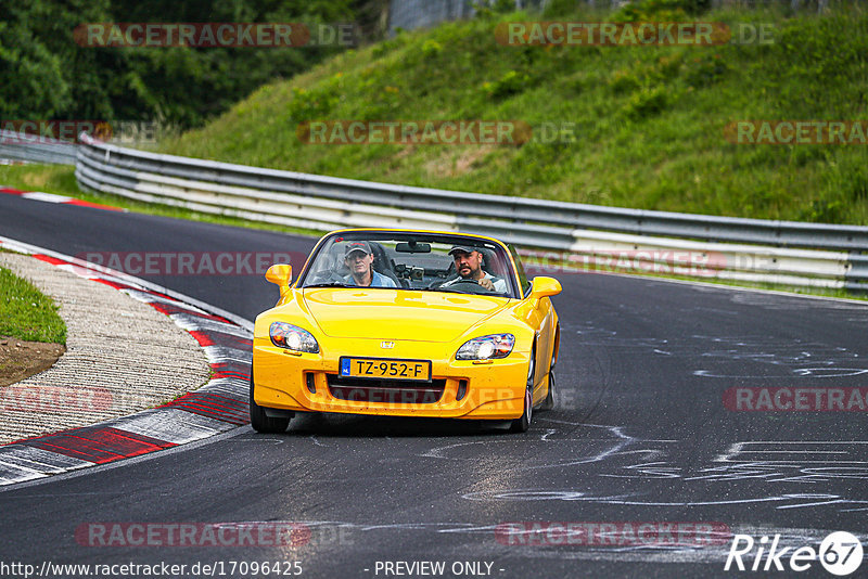 Bild #17096425 - Touristenfahrten Nürburgring Nordschleife (11.06.2022)