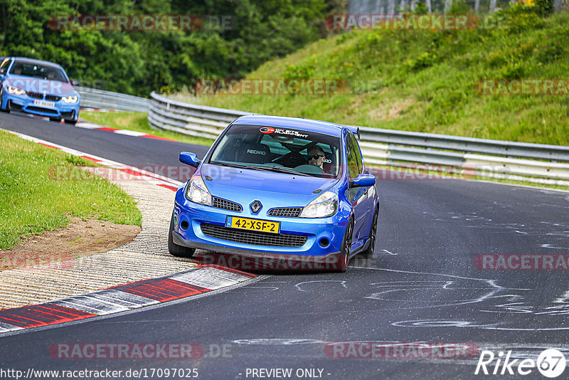 Bild #17097025 - Touristenfahrten Nürburgring Nordschleife (11.06.2022)