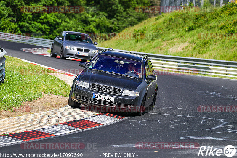 Bild #17097590 - Touristenfahrten Nürburgring Nordschleife (11.06.2022)