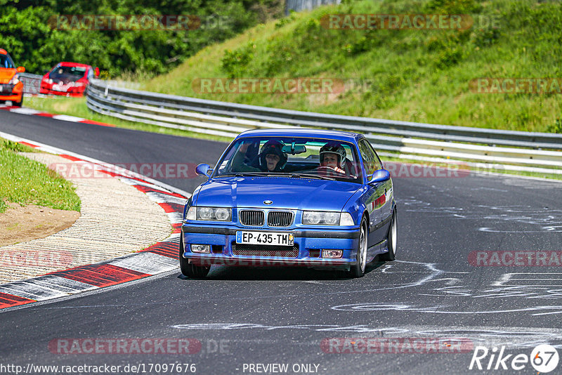 Bild #17097676 - Touristenfahrten Nürburgring Nordschleife (11.06.2022)