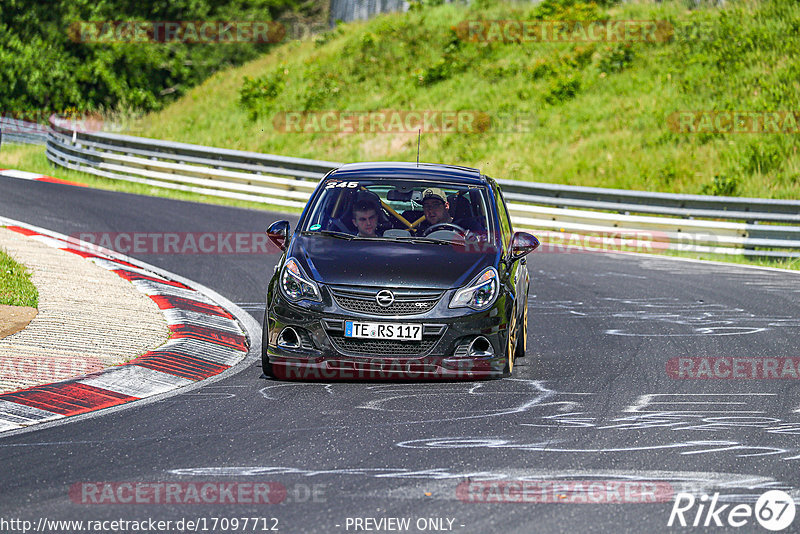 Bild #17097712 - Touristenfahrten Nürburgring Nordschleife (11.06.2022)