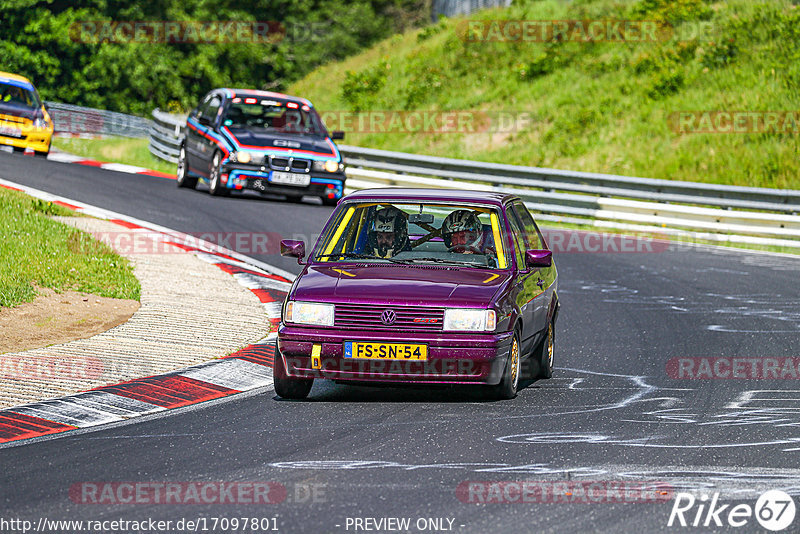 Bild #17097801 - Touristenfahrten Nürburgring Nordschleife (11.06.2022)