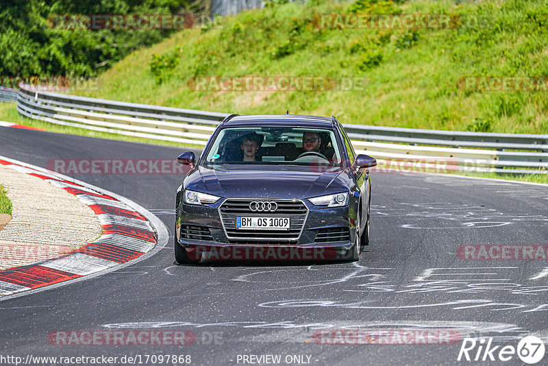 Bild #17097868 - Touristenfahrten Nürburgring Nordschleife (11.06.2022)