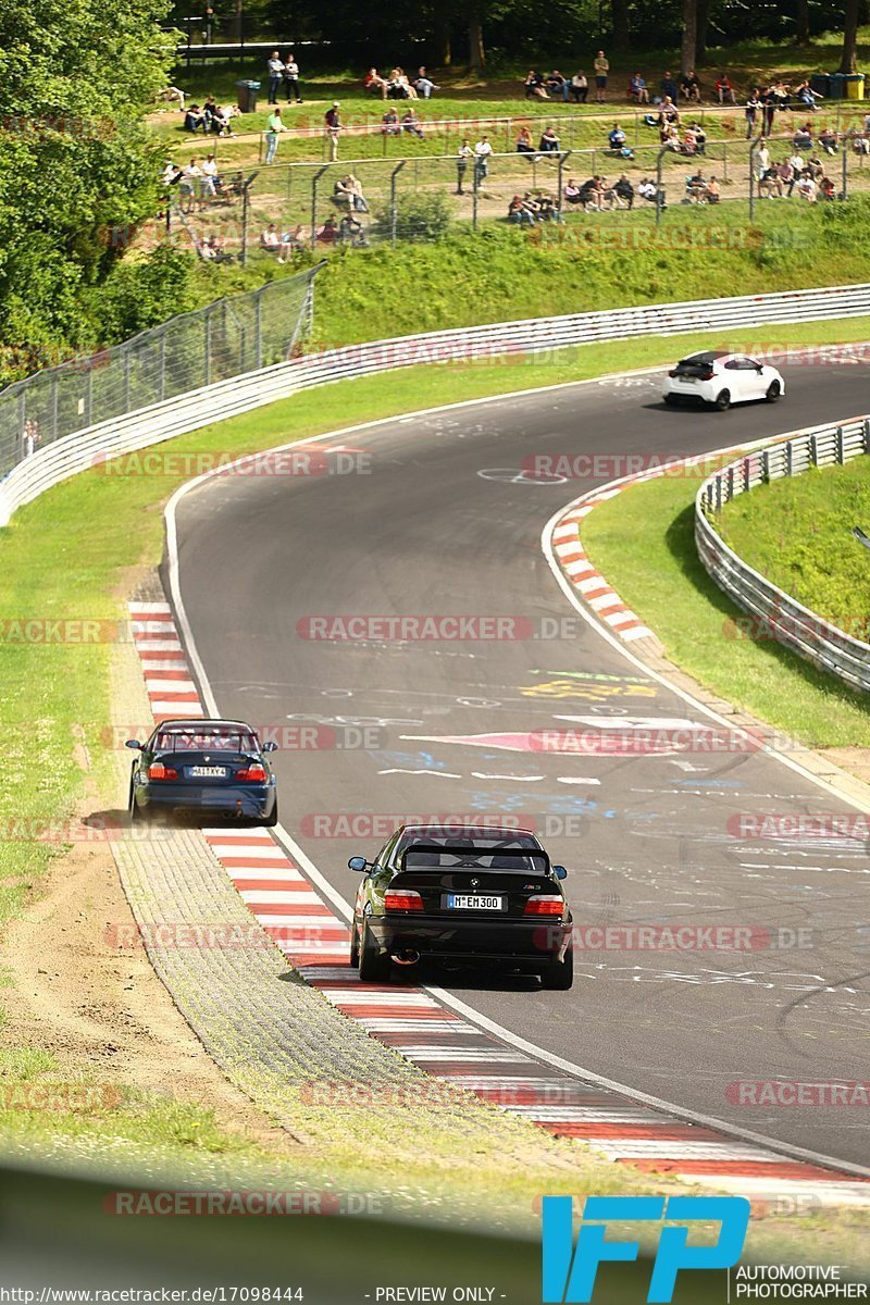 Bild #17098444 - Touristenfahrten Nürburgring Nordschleife (11.06.2022)