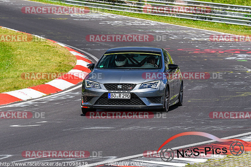 Bild #17098679 - Touristenfahrten Nürburgring Nordschleife (11.06.2022)