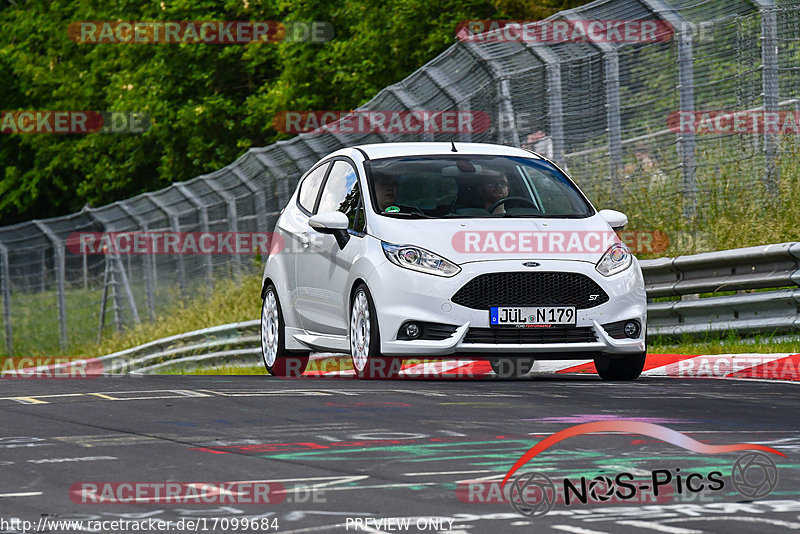 Bild #17099684 - Touristenfahrten Nürburgring Nordschleife (11.06.2022)