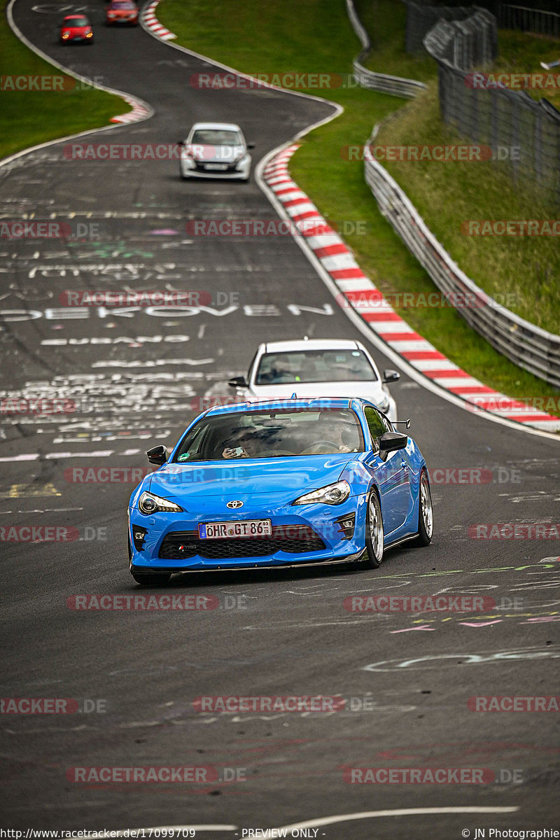 Bild #17099709 - Touristenfahrten Nürburgring Nordschleife (11.06.2022)