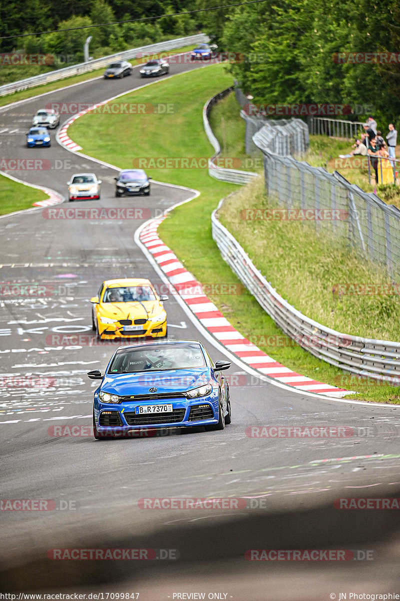 Bild #17099847 - Touristenfahrten Nürburgring Nordschleife (11.06.2022)