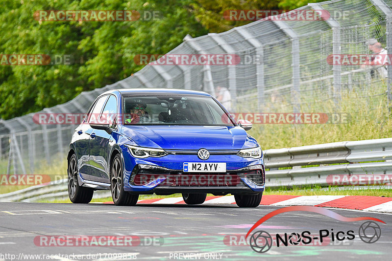 Bild #17099858 - Touristenfahrten Nürburgring Nordschleife (11.06.2022)