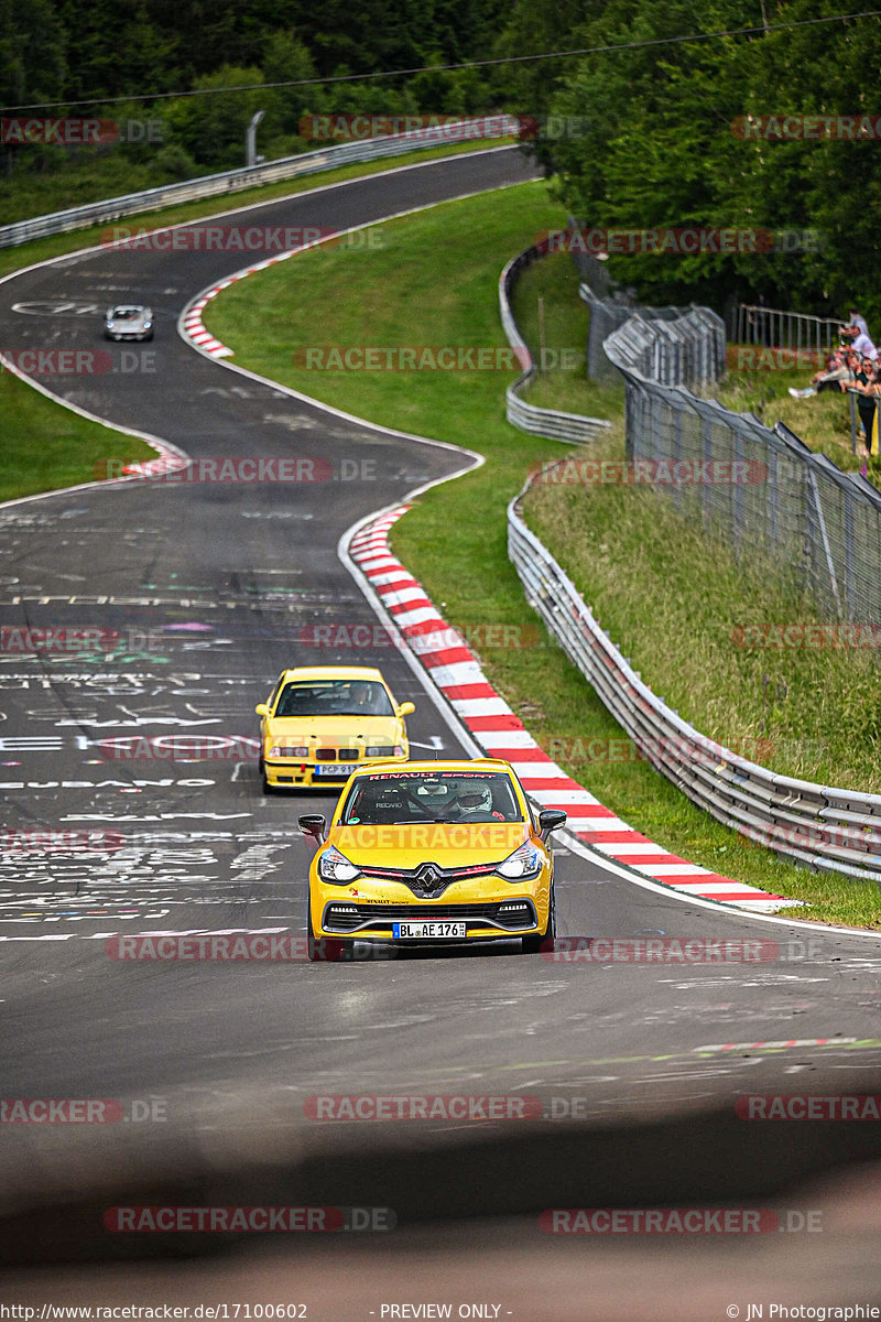 Bild #17100602 - Touristenfahrten Nürburgring Nordschleife (11.06.2022)