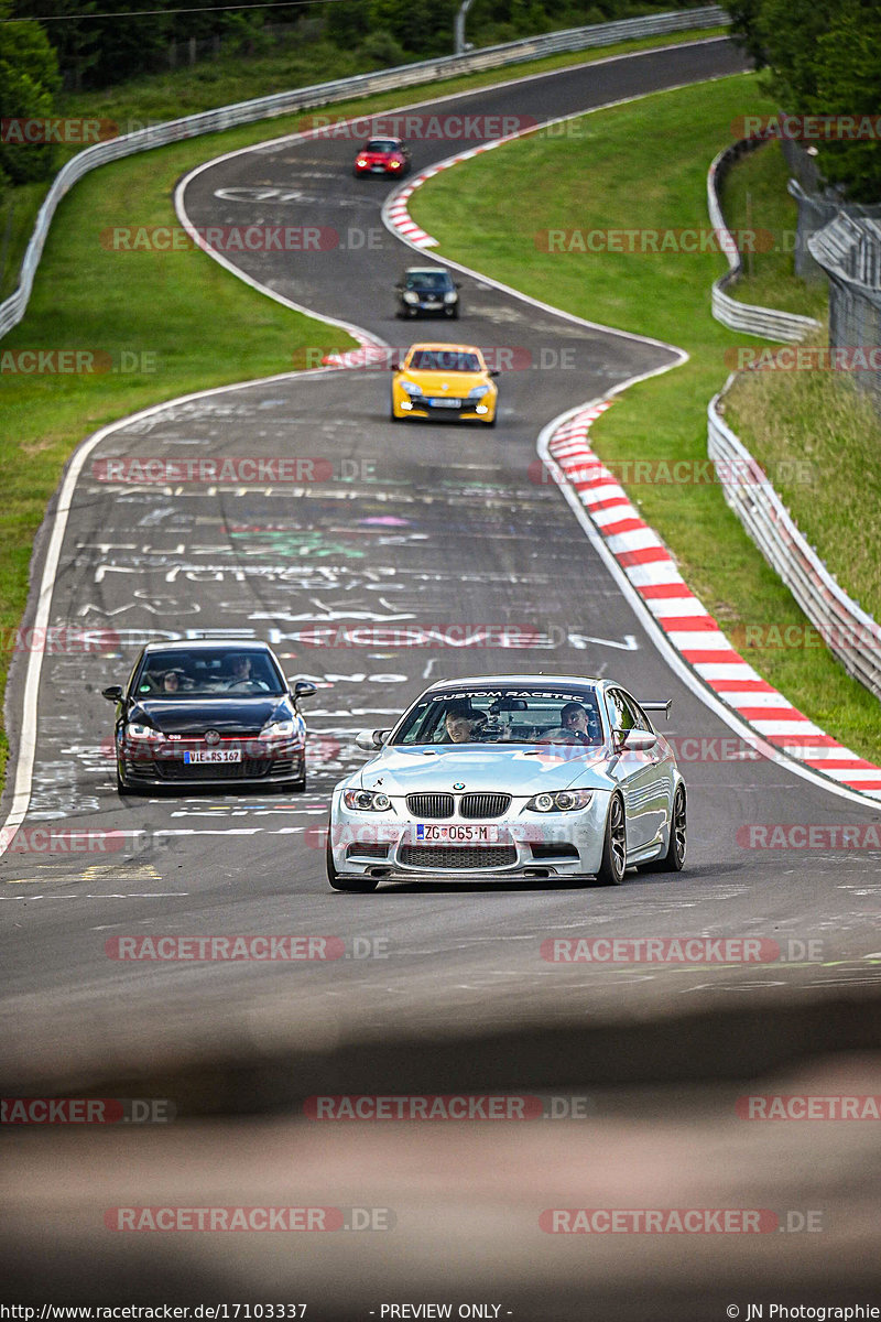 Bild #17103337 - Touristenfahrten Nürburgring Nordschleife (11.06.2022)