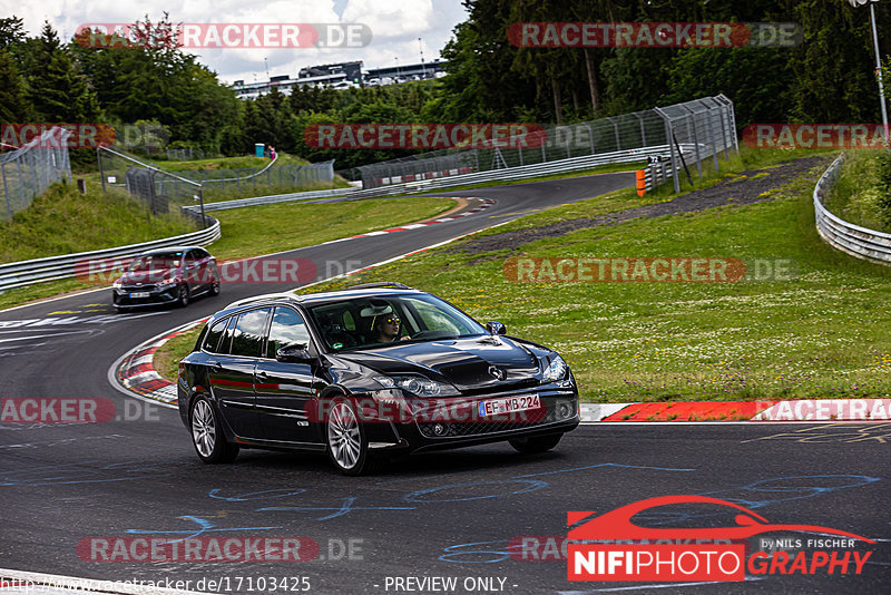 Bild #17103425 - Touristenfahrten Nürburgring Nordschleife (11.06.2022)