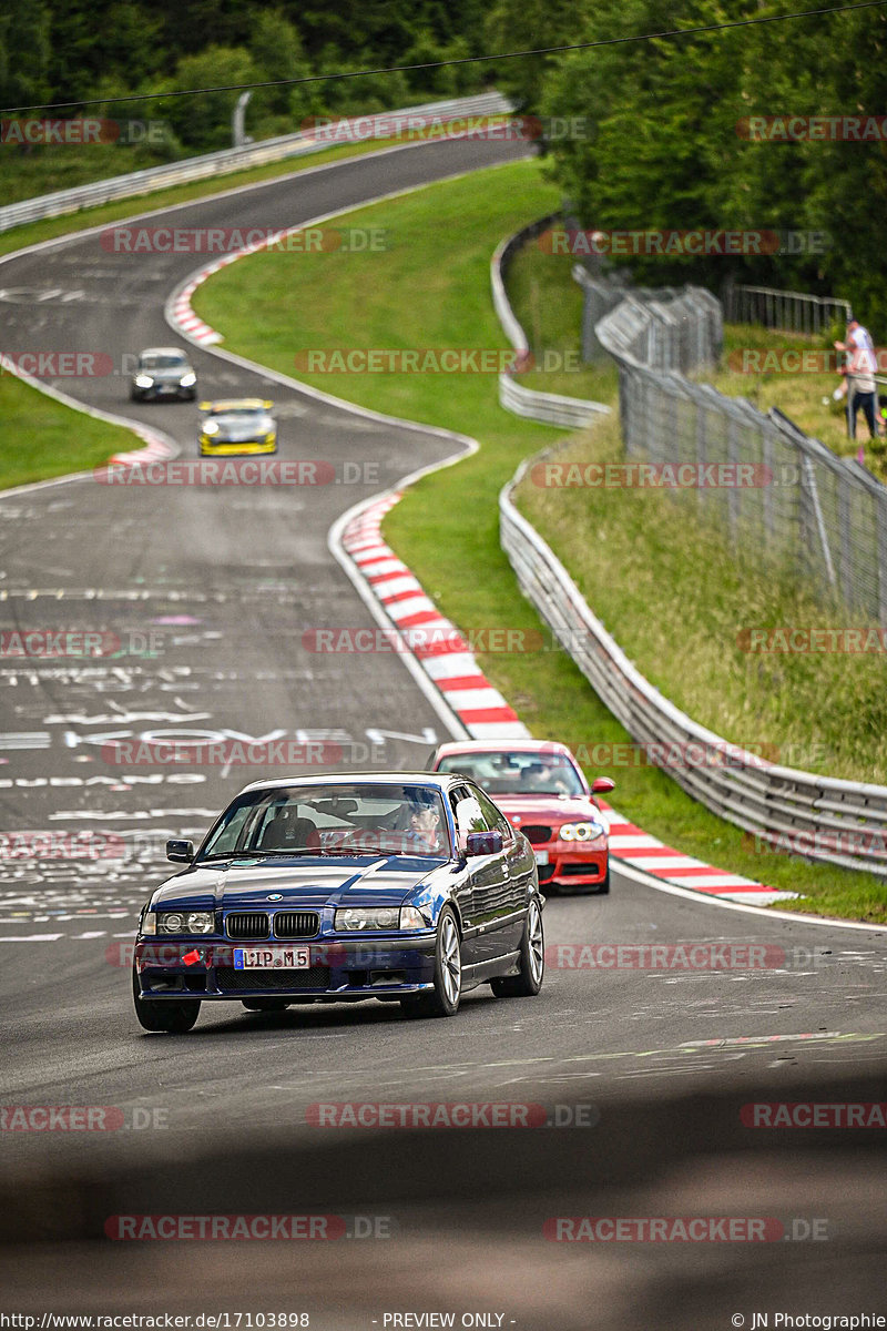 Bild #17103898 - Touristenfahrten Nürburgring Nordschleife (11.06.2022)